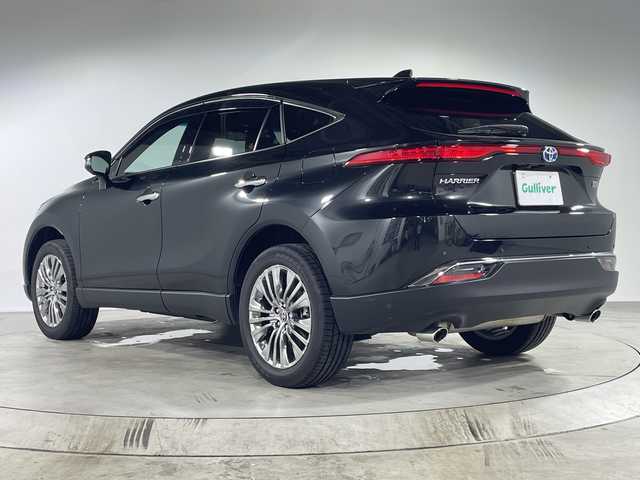 トヨタ ハリアー ハイブリッド Z レザーパッケージ 福岡県 2025(令7)年 1万km プレシャスブラックパール トヨタセーフティセンス/JBL/アダプティブクルーズコントロール/ブラインドスポットモニター/レーンキープアシスト/純正ナビ/Bluetooth/フルセグTV/ミラーキャスト/バックカメラ/フロントカメラ/黒革/シートヒーター/エアシート/LEDヘッドライト/オートハイビーム