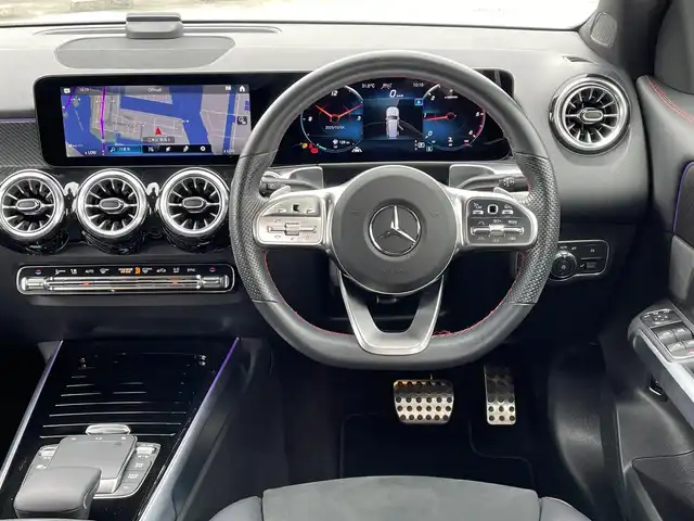 メルセデス・ベンツ Ｍ・ベンツ ＧＬＢ２００ｄ 4マチック AMGライン 東京都 2023(令5)年 0.7万km ポーラホワイト ワンオーナー　/純正ナビ／フルセグＴＶ　/ハーフレザー　/シートヒーター　/レーダーセーフティＰＫＧ　/ＡＣＣ　/ＢＳＭ　/レーンキープ　/前後ドラレコ　/ＥＴＣ　/スマートキー　/トノカバー　/ＥＴＣ　/ＬＥＤヘッドライト