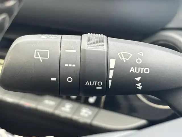 トヨタ クラウン スポーツ Z 京都府 2023(令5)年 4.3万km プレシャスホワイトパール  ワンオーナー/ トヨタチームメイト/ セーフティセンス/ デジタルインナーミラー/ パノラマルーフ/ 12.3インチディスプレイオーディオナビ/ フルセグTV パノラミックビューモニター/ アップルカープレイ/アンドロイドオート/ BTオーディオ/ ETC2.0/ 置くだけ充電/ パワーリアゲート/ BSM/ レザーシート/ シートヒーター/ ベンチレーションシート/ 純正21インチアルミ/ スマートキー/スペアあり/ 保証書　取説あり