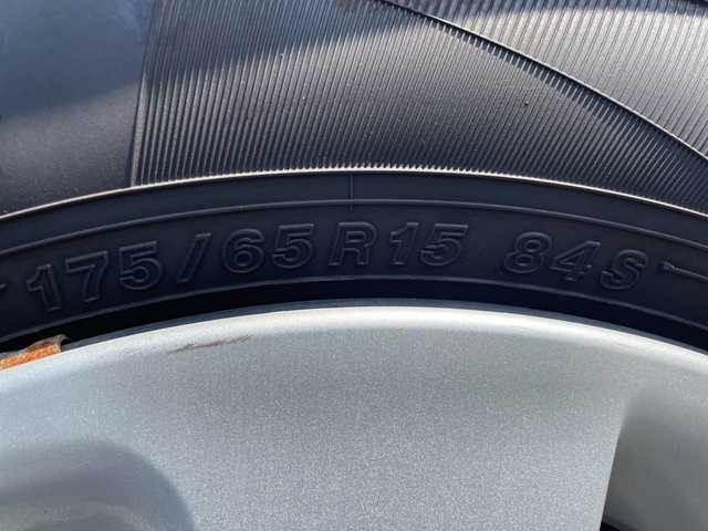 トヨタ アクア S 神奈川県 2012(平24)年 8.2万km クールソーダメタリック 純正SDナビ　/フルセグTV /バックカメラ /前席シートヒーター　/純正フロアマット　/フロントフォグランプ　/ドアバイザー　/スマートキー　/プッシュスタート　/オートライト　/キセノンヘッドライト　/横滑り防止機能　