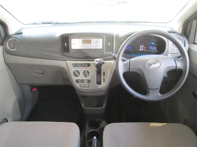 ダイハツ ミラ イース X 千葉県 2012(平24)年 7.1万km ブラックマイカメタリック ワンオーナー/純正オーディオ【CD/AUX/ラジオ】/アイドリングストップ/ヘッドライトレベライザー/電動格納式ミラー/純正フロアマット/純正ドアバイザー/スペアキー(1本)/新車時保証書/取扱説明書