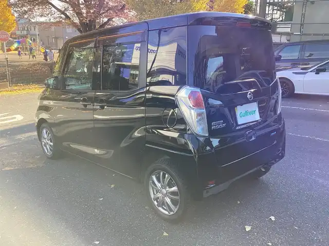 日産 デイズ ルークス S 神奈川県 2015(平27)年 6.4万km ブラック 社外ナビ、TV/バックモニター/ETC/リモコンキー