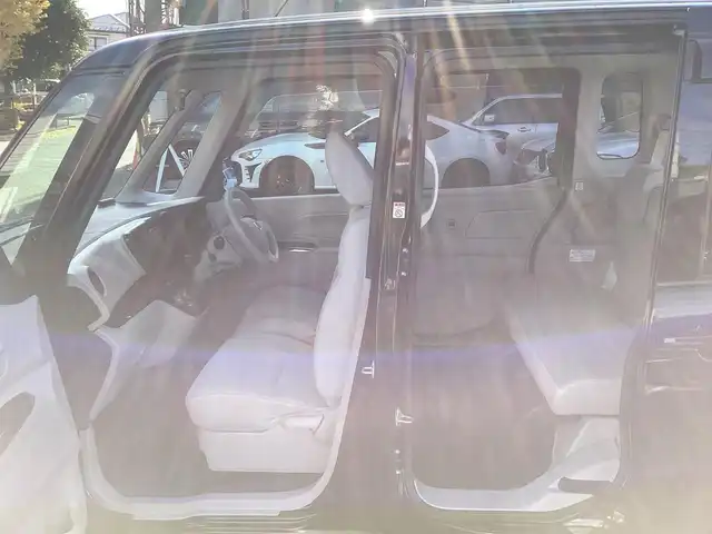 日産 デイズ ルークス S 神奈川県 2015(平27)年 6.4万km ブラック 社外ナビ、TV/バックモニター/ETC/リモコンキー