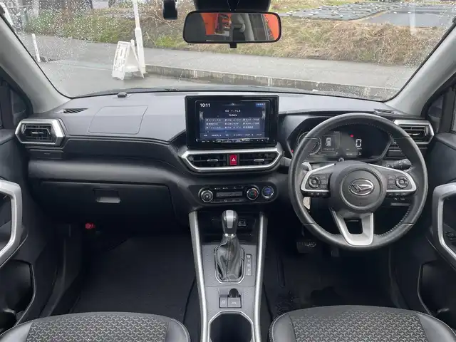 ダイハツ ロッキー プレミアム G HEV 富山県 2022(令4)年 7.5万km ブラックマイカメタリック ＡＬＰＩＮＥ製ナビ／/フルセグＴＶ／/Ｂｌｕｅｔｏｏｔｈ／/ＤＶＤ再生／/パノラミックビューモニター／/シートヒーター／/レーダークルーズコントロール／/レーンキープアシスト／/コーナーセンサー／/SーPDL//ＬＥＤオートライト／