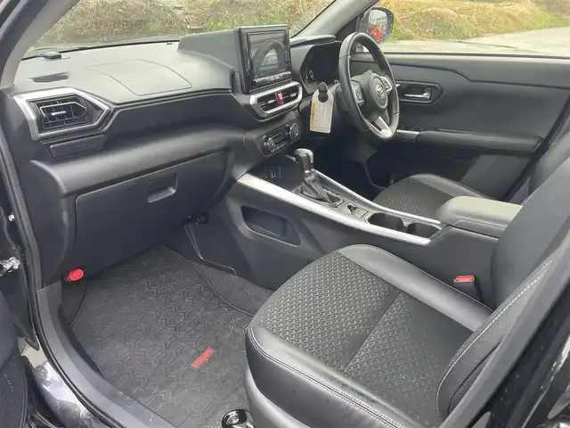 ダイハツ ロッキー プレミアム G HEV 富山県 2022(令4)年 7.5万km ブラックマイカメタリック ＡＬＰＩＮＥ製ナビ／/フルセグＴＶ／/Ｂｌｕｅｔｏｏｔｈ／/ＤＶＤ再生／/パノラミックビューモニター／/シートヒーター／/レーダークルーズコントロール／/レーンキープアシスト／/コーナーセンサー／/SーPDL//ＬＥＤオートライト／