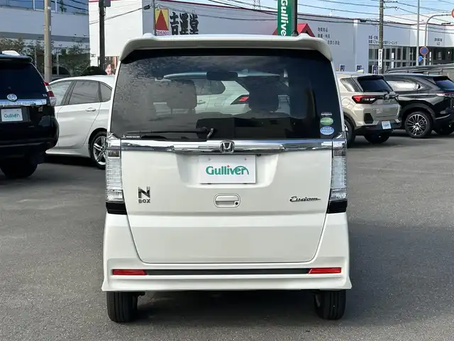 車両画像16