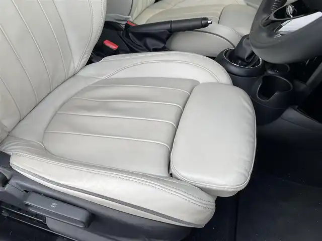 ＭＩＮＩ ミニ クーパー S コンバーチブル 鹿児島県 2017(平29)年 3.3万km ペッパー・ホワイト オプション18インチアルミホイール/LEDヘッドライト/HDDナビ/バックカメラ/アイドリングストップ/クルーズコントロール/プッシュスタート/ETC