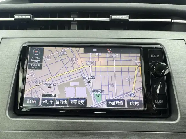 トヨタ プリウス S 愛知県 2014(平26)年 3.6万km ホワイトパールクリスタルシャイン 純正ナビ　/（フルセグ／Ｂｌｕｅｔｏｏｔｈ／ＣＤ／ＤＶＤ）　/バックモニター　/横滑り防止　/オートライト　/電動格納ミラー　/ステアリングスイッチ　/プッシュスタート　/ETC　/純正ホイールキャップ