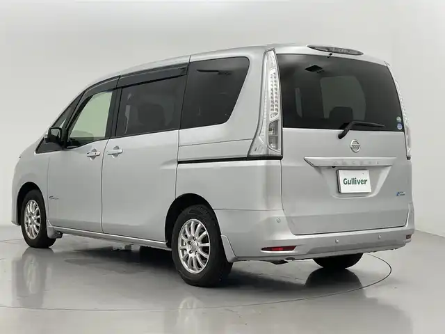 日産 セレナ 20X S HV Aセーフティ 熊本県 2014(平26)年 5.2万km ブリリアントシルバー ワンオーナー　/禁煙車　/純正ナビ（ＣＤ・ＤＶＤ・ワンセグ・ＢＴ）/全周囲カメラ　/片側パワースライドドア　/前後クリアランスソナー　/衝突軽減ブレーキ　/横滑り防止/アイドリングストップ/電動格納ミラー/オートライト/スマートキー　/プッシュスタート/スペア１本/保証書/取扱説明書
