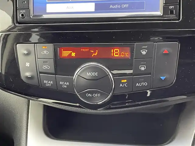 日産 セレナ 20X S HV Aセーフティ 熊本県 2014(平26)年 5.2万km ブリリアントシルバー ワンオーナー　/禁煙車　/純正ナビ（ＣＤ・ＤＶＤ・ワンセグ・ＢＴ）/全周囲カメラ　/片側パワースライドドア　/前後クリアランスソナー　/衝突軽減ブレーキ　/横滑り防止/アイドリングストップ/電動格納ミラー/オートライト/スマートキー　/プッシュスタート/スペア１本/保証書/取扱説明書
