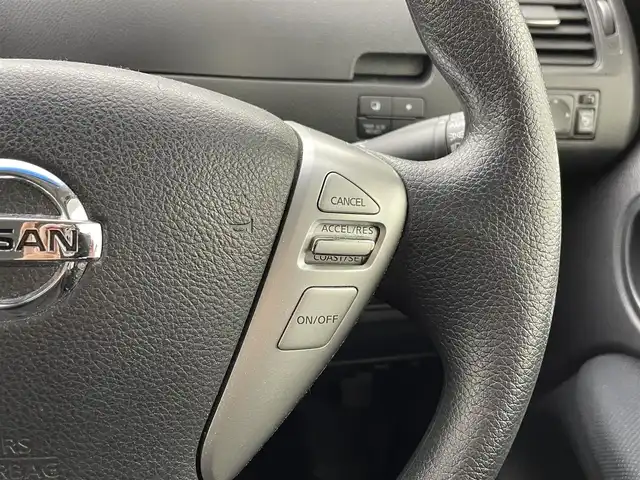 日産 セレナ 20X S HV Aセーフティ 熊本県 2014(平26)年 5.2万km ブリリアントシルバー ワンオーナー　/禁煙車　/純正ナビ（ＣＤ・ＤＶＤ・ワンセグ・ＢＴ）/全周囲カメラ　/片側パワースライドドア　/前後クリアランスソナー　/衝突軽減ブレーキ　/横滑り防止/アイドリングストップ/電動格納ミラー/オートライト/スマートキー　/プッシュスタート/スペア１本/保証書/取扱説明書
