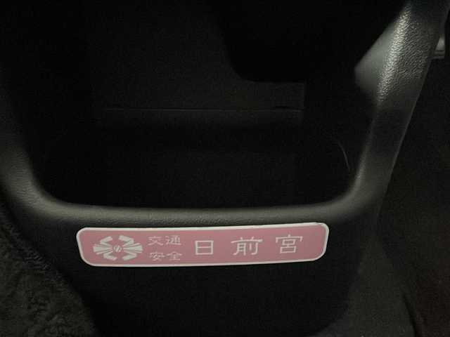 トヨタ パッソ モーダ　S 福岡県 2017(平29)年 7.4万km ブラックマイカメタリック/ディープブルークリスタルマイカ ・HDMI/・USB/・Bluetooth/・ワンセグTV/・Bカメラ/・前方ドラレコ/・衝突軽減/・横滑り防止/・スペアキー/・プッシュスタート/・純正ナビ/・ベンチシート/・CD/・スマートキー/・AAC/・後方コーナーセンサー