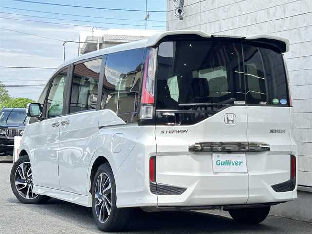 ホンダ ステップワゴン スパーダ クルスピセンシング 埼玉県 2016(平28)年 5.6万km パール ワンオーナー/ホンダセンシング/衝突軽減ブレーキ/追従クルーズコントロール/レーンキープ/純正ナビゲーション/CD/DVD/BT/DTV/バックカメラ/ハーフレザーシート/シートヒーター/ウインカードアミラー/７人乗りキャプテンシート/LEDヘッドライト/アイドリングストップ/スマートキー/スペアキー/ドライブレコーダー/ETC/新車保証書
