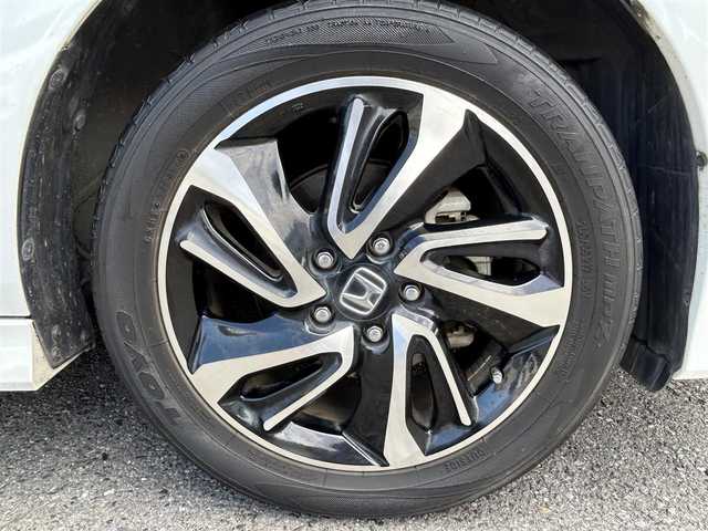 ホンダ ステップワゴン スパーダ クルスピセンシング 埼玉県 2016(平28)年 5.6万km パール ワンオーナー/ホンダセンシング/衝突軽減ブレーキ/追従クルーズコントロール/レーンキープ/純正ナビゲーション/CD/DVD/BT/DTV/バックカメラ/ハーフレザーシート/シートヒーター/ウインカードアミラー/７人乗りキャプテンシート/LEDヘッドライト/アイドリングストップ/スマートキー/スペアキー/ドライブレコーダー/ETC/新車保証書