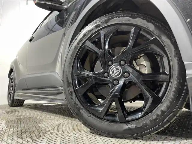 トヨタ Ｃ－ＨＲ G モード ネロ セーフティプラス 大阪府 2020(令2)年 4.9万km ブラックマイカ TRDエアロ 純正ナビ フルセグTV 360カメラ ETC2.0 ハーフレザー シートヒーター 衝突軽減 レーダークルコン クリアランスソナー BSM トヨタセーフティセンス スマートキー