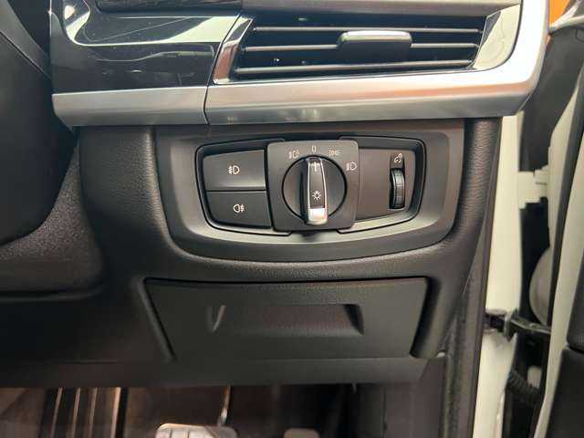 ＢＭＷ Ｘ５ xDrive 35d Mスポーツ 千葉県 2018(平30)年 4.9万km アルピンホワイトⅢ ７人乗り　/プライムＰＫＧ　/セレクトＰＫＧ　/パノラマＳＲ　/ＡＣＣ　/黒革シート　/ｈａｒｍａｎｋａｒｄｏｎサウンド　/シートヒーター　/電動リアゲート　/ＰＤＣ　/ＬＥＤライト　/衝突軽減Ｂ　/ＢＳＭ　/ＬＫＡ　/ＥＴＣ