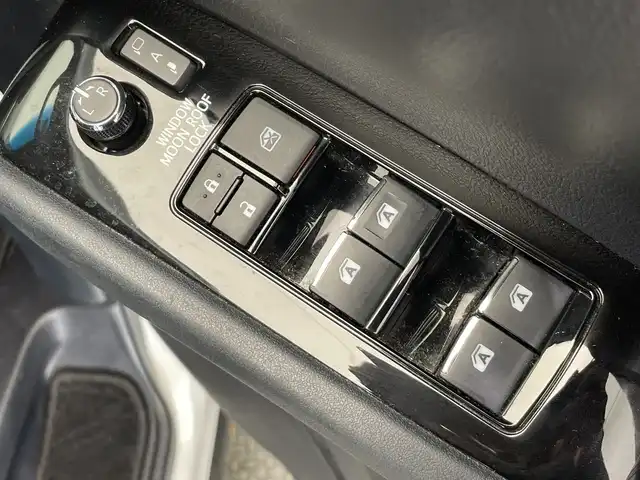 トヨタ アルファード S タイプゴールド 栃木県 2020(令2)年 4.2万km ホワイトパールクリスタルシャイン 純正ディスプレイオーディオ/　（Bluetooth/フルセグTV）/バックカメラ/トヨタセーフティセンス/・プリクラッシュセーフティ/・レーントレーシングアシスト/・レーンディパーチャーアラート/・ロードサインアシスト/・レーダークルーズコントロール/・オートマチックハイビーム/・先行車発進アラーム/ビルトインETC2.0/前後ドライブレコーダー/両側パワースライドドア/ハーフレザーシート/禁煙車/LEDオートヘッドライト/スマートキー/プッシュスタート/純正AW