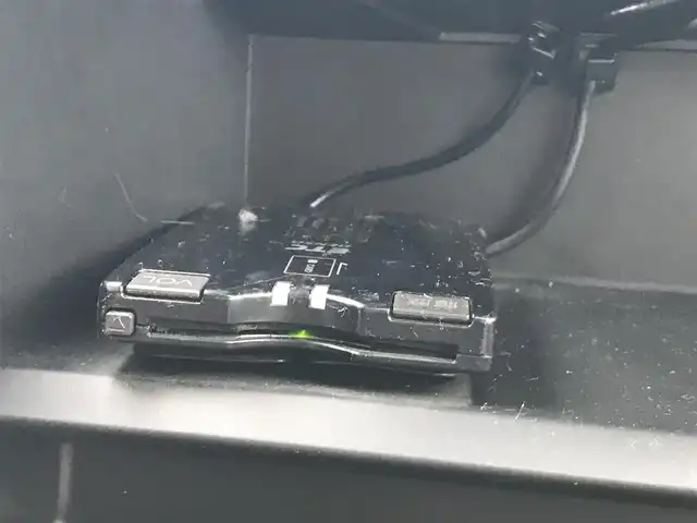 スズキ ソリオ バンディット HV MV 富山県 2020(令2)年 8.3万km プレミアムシルバーメタリック 4WD/スタッドレス積込み/純正ナビ/フルセグTV/Bluetooth/全周囲カメラ/ドライブレコーダー/衝突被害軽減ブレーキ/コーナーセンサー/レーンキープアシスト/プッシュスタート/スマートキー/シートヒーター/革巻きステアリング/ステアリングスイッチ/LEDヘッドライト/オートライト/ETC
