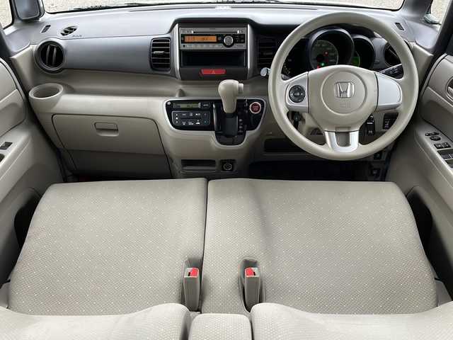 ホンダ Ｎ ＢＯＸ G Lパッケージ 新潟県 2013(平25)年 9.6万km プレミアムホワイトパール 4WD/CD/AUX/片側パワースライドドア/ベンチシート/ステアリングスイッチ/スマートキー/プッシュスタート/純正14インチアルミホイール
