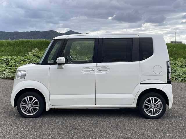 ホンダ Ｎ ＢＯＸ G Lパッケージ 新潟県 2013(平25)年 9.6万km プレミアムホワイトパール 4WD/CD/AUX/片側パワースライドドア/ベンチシート/ステアリングスイッチ/スマートキー/プッシュスタート/純正14インチアルミホイール