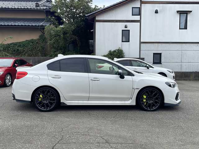 スバル ＷＲＸ ＳＴＩ STI タイプS 福井県 2018(平30)年 8万km クリスタルホワイトP ワンオーナー /アドバンスドセーフティパッケージ/6MT/ターボ/4WD/SI-DRIVE/純正8インチメモリナビゲーション/（CD/DVD/BT）/フルセグテレビ /バックカメラ/サイドカメラ/ブラインドスポットモニター/USBポート/純正19インチアルミホイール/ハーフレザーシート/LEDヘッドライト/D席パワーシート /前席シートヒーター /ETC/ステアリングリモコン/オートライト/プッシュスタート/スマートキー/保証書/取扱説明書