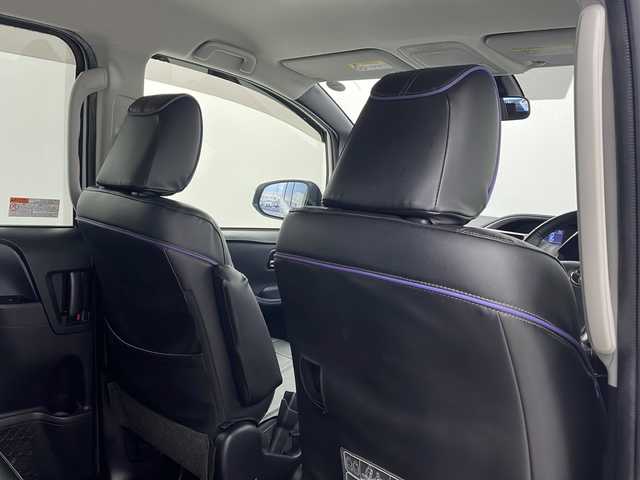 トヨタ ヴォクシー ZS 煌Ⅱ 栃木県 2016(平28)年 8.3万km ホワイトパールクリスタルシャイン アルパイン9型ナビ/　　CD/DVD/Bluetooth/AM/FM/フルセグTV/バックカメラ/ビルトインETC/トヨタセーフティセンス/・プリクラッシュセーフティ/・レーンデパーチャーアラート/・オートマチックハイビーム/12.8型フリップダウンモニター/両側パワースライドドア/純正15インチAW/純正フロアマット/純正ドアバイザー/革調シートカバー/オートライト/LEDヘッドライト/LEDフォグ/プッシュスタート/スマートキー