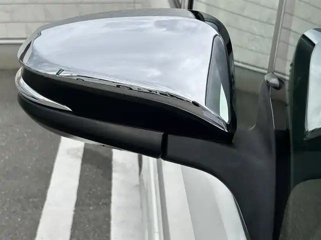 トヨタ ヴォクシー ZS 煌Ⅱ 福岡県 2016(平28)年 8.3万km ホワイトパールクリスタルシャイン アルパイン9型ナビ【フルセグTV/CD/DVD/Bluetooth】 バックカメラ ビルトインETC トヨタセーフティセンス  オートマチックハイビーム フリップダウンモニター 両側パワースライドドア 純正15インチAW 純正フロアマット オートライト LEDヘッドライト LEDフォグ プッシュスタート スマートキー