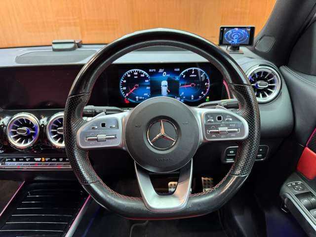 メルセデス・ベンツ Ｍ・ベンツ ＧＬＢ２００ｄ 4マチック AMGライン 千葉県 2021(令3)年 6.3万km デジタルホワイト パノラマSR　/AMGレザーEXC　/アドバンスドパッケージ　/1オーナー　/純正ナビ　/360°ACC　/HUD　/BSM　/シートヒーター　/パワーシート　/LEDヘッドライト　/ハイビームアシスト　/アンビエントライト　/ドライブレコーダー