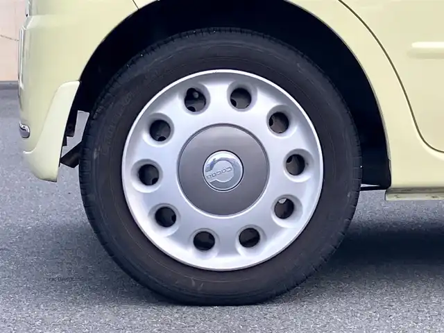 ダイハツ ミラ ココア プラスX 静岡県 2013(平25)年 8.4万km コットンアイボリー ＳＤナビ/バックカメラ/盗難防止装置/ルーフレール/パワーステアリング/パワーウィンドウ/アイドリングストップ/オートエアコン/リモコンキー/スペアキー１本/純正フロアマット/Ｗエアバッグ/ＡＢＳ