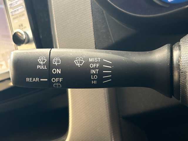 ダイハツ ムーヴ カスタム RS 岐阜県 2013(平25)年 4.9万km ブライトシルバーメタリック 純正7インチナビ/プッシュスタート/ウィンカーミラー/フォグ/スマートキー/キセノンヘッドライト/純正アルミホイール/オートライト/取説/BIuetooth/バックモニター/フルセグ/純正マット