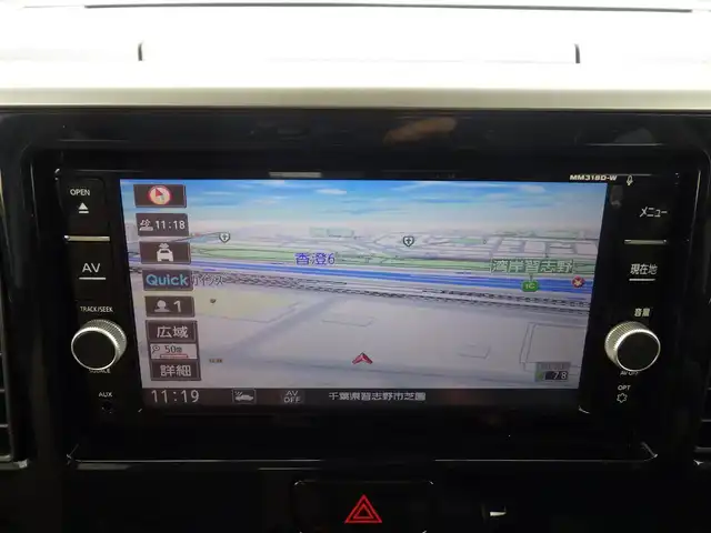 日産 デイズ ルークス HWS X Vセレクション 千葉県 2018(平30)年 2万km ホワイトパール エマージェンシーブレーキ/両側パワースライドドア/純正メモリーナビ/地デジTV/【DVD/CD再生機能　Bluetooth接続】/アラウンドビューモニター/ハーフレザーシート/ドライブレコーダー（前後撮影）/ETC/フォグライト/ウインカーミラー/コーナーセンサー/純正15インチアルミホイル/インテリジェントキー
