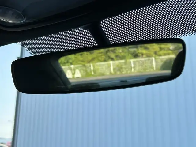 フォルクスワーゲン ザ・ビートル デザイン 愛媛県 2018(平30)年 5.3万km ストーンウォッシュドブルー ナビ/ＬＥＤライト/フォグランプ/ＭＴモード/純正１７インチＡＷ/純正フロアマット/横滑り防止装置/ＡＢＳ/ワンセグＴＶ/Ｂｌｕｅｔｏｏｔｈ/ＵＳＢ入力端子/Ｗエアバッグ/スマートキー/パワーウインドウ/パワーステアリング