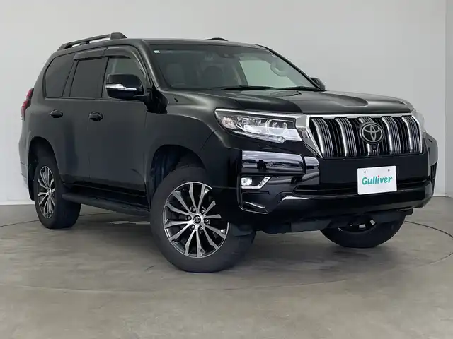 トヨタ ランドクルーザー プラド TX Lパッケージ 新潟県 2020(令2)年 7.2万km ブラック 純正メモリナビ（Bluetooth・USB・AM・FM）/サンルーフ　/ルーフレール　/アラウンドビューモニター　/レザーシート　/純正ビルトインETC2.0　/ワンオーナー/衝突被害軽減システム/前席パワーシート/前席シートヒーター/前席エアシート　/リアエアロパーツ　/追従クルーズコントロール/前後コーナーセンサー/レーンキープアシスト/パーキングアシスト/前後ドライブレコーダー/LEDオートライト　/オートマチックハイビーム/ヘッドライトウォッシャー/ブラインドスポットモニター/MTモード付AT/ステアリングスイッチ/スマートキー/純正フロアマット/純正１９インチアルミホイール