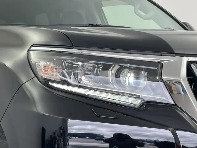 トヨタ ランドクルーザー プラド TX Lパッケージ 新潟県 2020(令2)年 7.2万km ブラック 純正メモリナビ（Bluetooth・USB・AM・FM）/サンルーフ　/ルーフレール　/アラウンドビューモニター　/レザーシート　/純正ビルトインETC2.0　/ワンオーナー/衝突被害軽減システム/前席パワーシート/前席シートヒーター/前席エアシート　/リアエアロパーツ　/追従クルーズコントロール/前後コーナーセンサー/レーンキープアシスト/パーキングアシスト/前後ドライブレコーダー/LEDオートライト　/オートマチックハイビーム/ヘッドライトウォッシャー/ブラインドスポットモニター/MTモード付AT/ステアリングスイッチ/スマートキー/純正フロアマット/純正１９インチアルミホイール