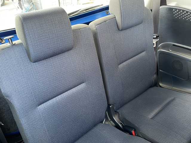 トヨタ シエンタ G 愛知県 2017(平29)年 4.6万km コバルトブルーメタリック SDナビ/両側パワースライドドア/ワンセグ/Bluetooth/LEDヘッドライト/オートライト/ドライブレコーダー/ETC/ステアリングスイッチ/スマートキー/プッシュスタート