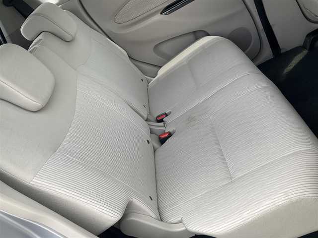 三菱 ｅＫワゴン G 滋賀県 2014(平26)年 10.9万km クールシルバーメタリック 純正14インチアルミホイール/ケンウッドナビゲーション（MDV-D406BTW）/・ワンセグTV/・CD/DVD/・Bluetooth/バックカメラ/プッシュスタート/アイドリングストップ/コーナーポール（手動伸縮式）/スペアキー