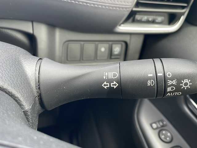 日産 セレナ ハイウェイスター V 青森県 2020(令2)年 5.5万km ブリリアントホワイトパール 4WD/セーフティパックA/純正SDナビ・フルセグTV/CD・DVD・Bluetooth・SD/純正フリップダウンモニター/アラウンドビューモニター/両側パワースライドドア/エマージェンシーブレーキ/クルーズコントロール/レーンキープアシスト/サイド・カーテンエアバッグ/ナビ連動純正ドライブレコーダー/ビルトインETC/2.3列目USB電源ソケット/LEDヘッドライト/LEDフォグランプ/純正15インチアルミ