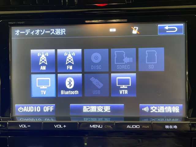 トヨタ ハリアー プレミアム 熊本県 2014(平26)年 6万km ブラック 純正ＳＤナビ（ＣＤ/ＢＴ/ラジオ/フルセグ）/バックカメラ/ＥＴＣ/前方ドライブレコーダー/クルーズコントロール/パワーシート/ハーフレザーシート/レーンキープアシスト/衝突軽減システム/横滑り防止装置/パワーバックドア/ステアリングスイッチ/オートライト/オートハイビーム/ＬＥＤヘッドライト/フォグランプ/純正17インチＡＷ/純正フロアマット