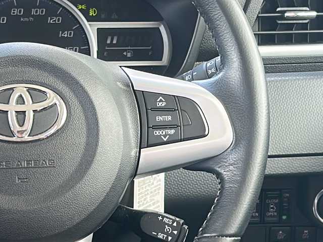 トヨタ ルーミー カスタムG 福岡県 2020(令2)年 3.3万km レーザーブルークリスタルシャイン ・ワンオーナー/・9インチナビ（BLUETOOTH/フルセグ/BC/CD/DVD）/・両側パワースライドドア/・ドライブレコーダー/・クルーズコントロール/・横滑り防止装置/・衝突軽減システム/・クリアランスソナー/・DN席シートヒーター/・ウォークスルー/・純正14インチAW/・LEDヘッドライト/・オートライト/・オートマチックハイビーム/・ETC/・純正フロアマット/・ドアバイザー/・スペアキー/・保証書/・取扱説明書