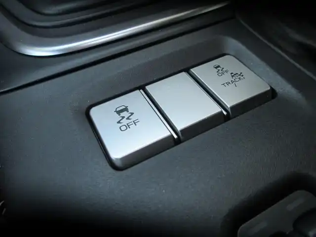 トヨタ ＧＲ８６ RZ 千葉県 2022(令4)年 1.3万km マグネタイトグレーメタリック ワンオーナー/6速MT車/純正9型SDナビ、フルセグTV/バックカメラ/純正オーディオ【DVD/CD/BT/SD】/GRパーツ/・トランクスポイラー/・エアロスタビライジングカバー/・ドアスタビライザー/・フロアマット&ドアバイザー/LEDヘッドライト(SRH)&リアフォグ/クルーズコントロール/BSD/RCTA/ハーフレザーシート/前席シートヒーター/社外前後ドライブレコーダー/スペアタイヤ/ETC、スペアキー/取扱説明書/ナビ取扱説明書/新車時保証書/トヨタ整備記録簿(R5/R6)
