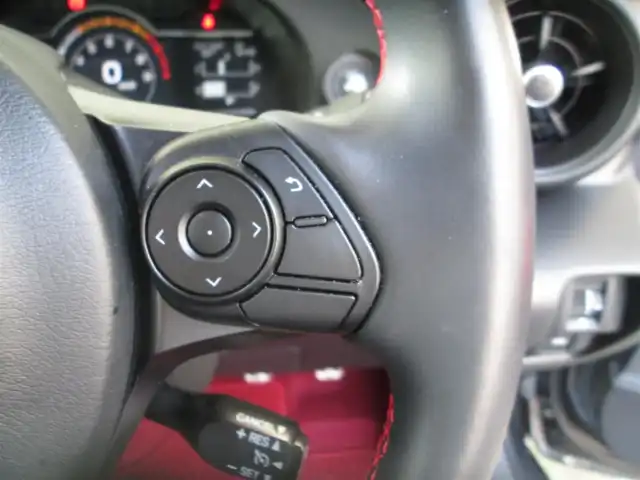 トヨタ ＧＲ８６ RZ 千葉県 2022(令4)年 1.3万km マグネタイトグレーメタリック ワンオーナー/6速MT車/純正9型SDナビ、フルセグTV/バックカメラ/純正オーディオ【DVD/CD/BT/SD】/GRパーツ/・トランクスポイラー/・エアロスタビライジングカバー/・ドアスタビライザー/・フロアマット&ドアバイザー/LEDヘッドライト(SRH)&リアフォグ/クルーズコントロール/BSD/RCTA/ハーフレザーシート/前席シートヒーター/社外前後ドライブレコーダー/スペアタイヤ/ETC、スペアキー/取扱説明書/ナビ取扱説明書/新車時保証書/トヨタ整備記録簿(R5/R6)