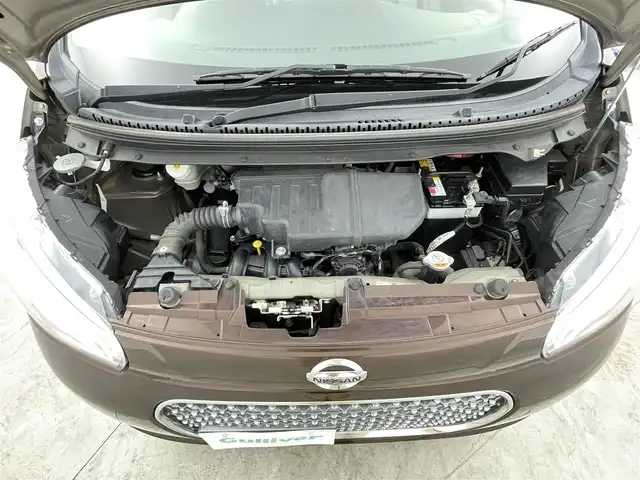 日産 デイズ X ボレロ 千葉県 2017(平29)年 8.5万km モカブラウンP エマージェンシーブレーキ/純正ナビ/アラウンドビューモニター/フルセグ/Ｂｌｕｅｔｏｏｔｈ/ＤＶＤ再生/ＥＴＣ/ドラレコ/ボレロ専用ツートンカラー合成皮革シート/純正フロアマット/ステアリングスイッチ/スマートキー