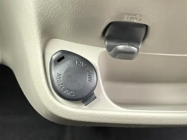 日産 デイズ X ボレロ 千葉県 2017(平29)年 8.5万km モカブラウンP エマージェンシーブレーキ/純正ナビ/アラウンドビューモニター/フルセグ/Ｂｌｕｅｔｏｏｔｈ/ＤＶＤ再生/ＥＴＣ/ドラレコ/ボレロ専用ツートンカラー合成皮革シート/純正フロアマット/ステアリングスイッチ/スマートキー