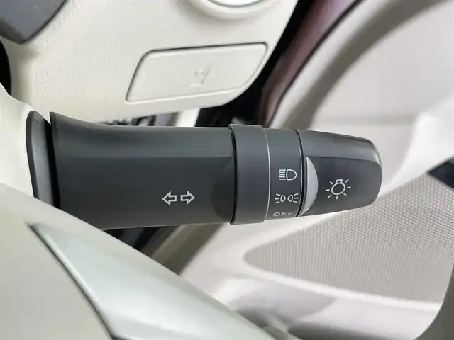 日産 デイズ X ボレロ 千葉県 2017(平29)年 8.5万km モカブラウンP エマージェンシーブレーキ/純正ナビ/アラウンドビューモニター/フルセグ/Ｂｌｕｅｔｏｏｔｈ/ＤＶＤ再生/ＥＴＣ/ドラレコ/ボレロ専用ツートンカラー合成皮革シート/純正フロアマット/ステアリングスイッチ/スマートキー
