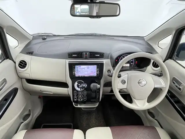 日産 デイズ X ボレロ 千葉県 2017(平29)年 8.5万km モカブラウンP エマージェンシーブレーキ/純正ナビ/アラウンドビューモニター/フルセグ/Ｂｌｕｅｔｏｏｔｈ/ＤＶＤ再生/ＥＴＣ/ドラレコ/ボレロ専用ツートンカラー合成皮革シート/純正フロアマット/ステアリングスイッチ/スマートキー