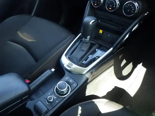 マツダ マツダ２ 15S プロアクティブ 千葉県 2020(令2)年 2.4万km エターナルブルーマイカ 185/65R15/スマートシティブレーキサポート/純正SDナビ/地デジTV/【DVD/CD再生機能　Bluetooth接続】/360°ビュー・モニター/ドライブレコーダー/前席シートヒーター/ステアリングスイッチ/ETC/LEDヘッドライト/コーナーセンサー/サイド/カーテンエアバッグ/アドバンストキーレスエントリー