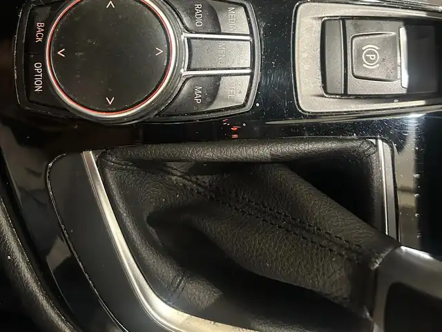 ＢＭＷ ２１８ｄ アクティブツアラー 新潟県 2016(平28)年 17.2万km アルピンホワイトⅢ バックカメラ/エンジンスタートボタン/アイドリングストップ/Bluetooth接続/TV/FM/AM/ETC/クルーズコントロール