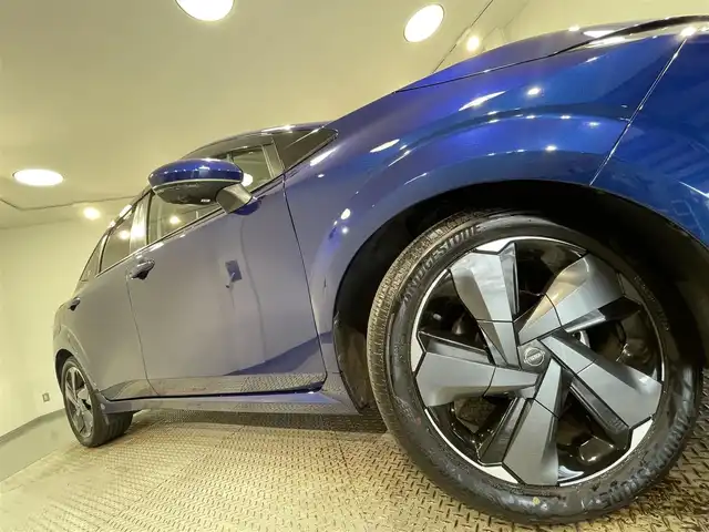 日産 オーラ G レザーエディション 愛知県 2023(令5)年 0.6万km オーロラフレアブルーパール 純正９インチナビ/（AM/FM/フルセグTV/USB/Bluetooth/AppleCarPlay/AudroidAuto/HDMI）/ＢＯＳＥサウンド　/プロパイロット　/アラウンドビューモニター　/ＥＴＣ２．０　/ＬＥＤヘッドライト　/純正ドライブレコーダー　/ブラインドスポットモニター/インテリジェントルームミラー　/ワイヤレス充電　/コーナーセンサー/SOSコール/プッシュスタート/スマートキー/純正フロアマット/純正アルミホイール