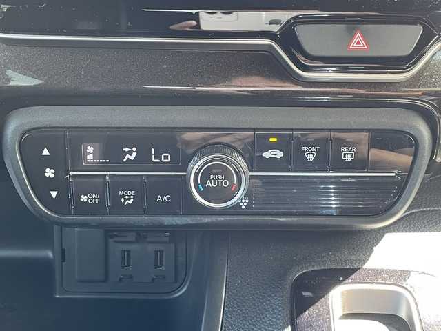 ホンダ Ｎ ＢＯＸ カスタム G L ホンダセンシング 宮城県 2018(平30)年 10.8万km クリスタルブラックパール (株)IDOMが運営する【じしゃロン仙台店】の自社ローン専用車両になりますこちらは現金またはオートローンご利用時の価格です。自社ローンご希望の方は別途その旨お申付け下さい/ワンオーナー/パワースライドドア/社外SDナビ/Bluetooth/ETC/バックカメラ/クルーズコントロール