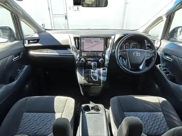 トヨタ ヴェルファイア Z 三重県 2017(平29)年 12.3万km ホワイトパールクリスタルシャイン 登録時123035km/・社外ナビ(アルパイン)/ＦＭ／ＡＭ／ＣＤ／ＤＶＤ／Ｂｌｕｅｔｏｏｔｈ／フルセグＴＶ/バックカメラ/ドライブレコーダー/フリップダウンモニター/両側パワースライドドア/レーダークルーズコントロール/禁煙車/ＷＡＣ/コーナーセンサー/3列シート/HOLD/パーキングアシスト/電動パーキングブレーキ/ALLPW/プッシュスタート/電格ミラー/ハンズフリー/エコモード/フォグランプ